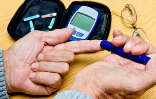اثرات بیماری خاموش بر چشم ها